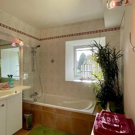 Holiday home Familial Avec Terrasse Panoramique Et Cheminee, Ideal Pour Randonnees Pres De - Fr-1-582-355